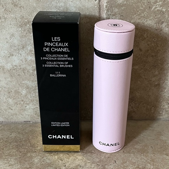 Chanel Makeup Brush Set with Leather Case - Picture 2 of 4